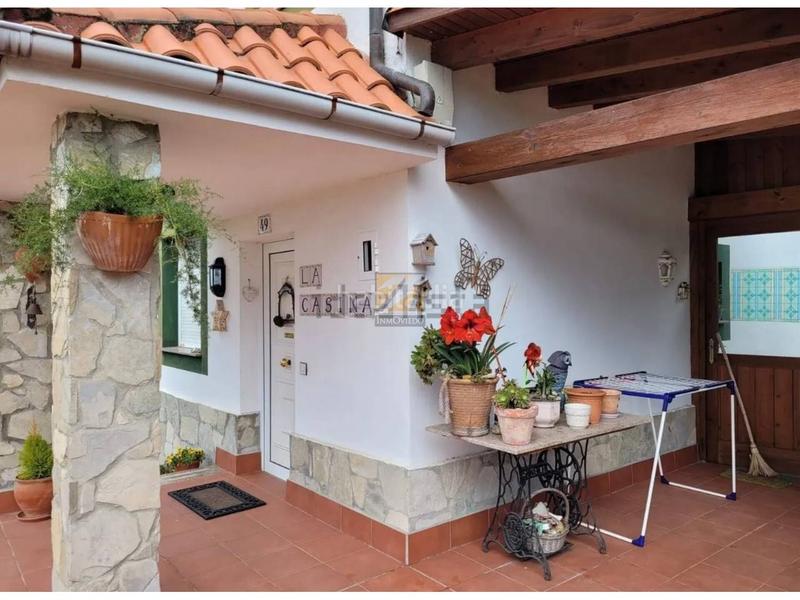 Foto b7d1ed96-7f29-48be-9239-405d0362c942. Chalet con riscaldamento parcheggio in Parroquias Norte - Naranco Oviedo
