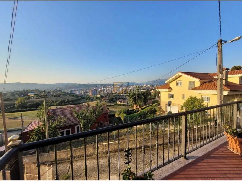 Foto d0c4b755-9028-49ec-bb12-d494d2839a12. Chalet con riscaldamento parcheggio in Parroquias Norte - Naranco Oviedo