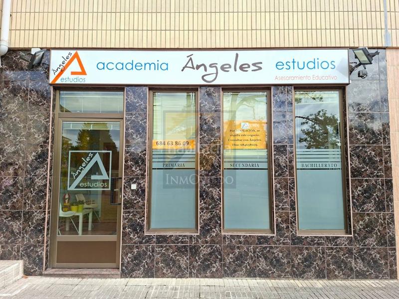 Foto 881478d0-743d-4efe-9e90-5bc790ab5cdb. Alquiler local comercial local en alquiler en san claudiotrubialas caldas33191 en Oviedo