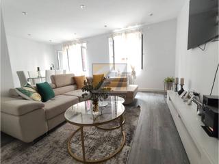 Appartement  Manuel gutiérrez. Precioso y amplio piso en el centro de mieres