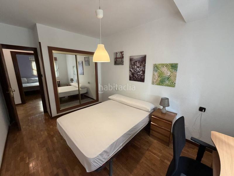 Foto f10a4811-d330-48ff-9d75-1761e9af7a00. Etagenwohnung mit heizung in Teatinos - Los Prados Oviedo