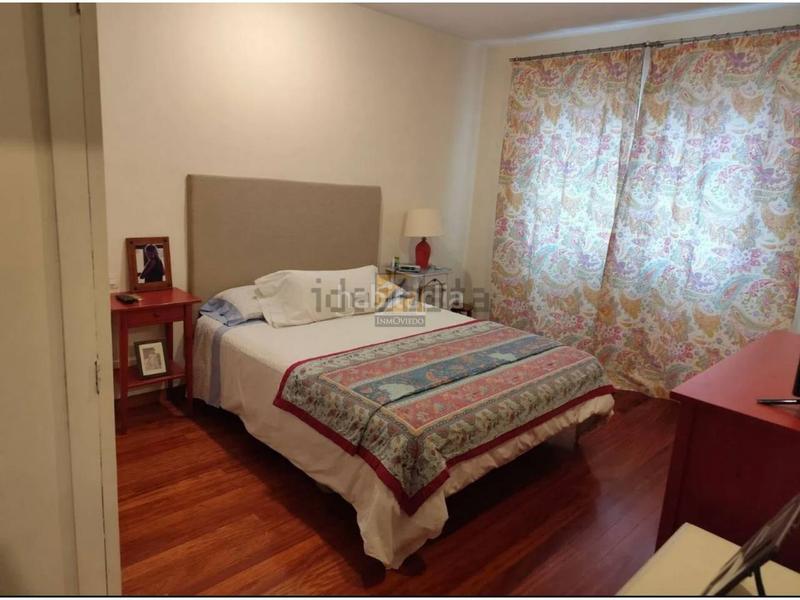 Foto 1b66e10f-1621-41bd-8946-5a5d0f363df8. Appartamento con riscaldamento in Parque San Francisco - Uría Oviedo
