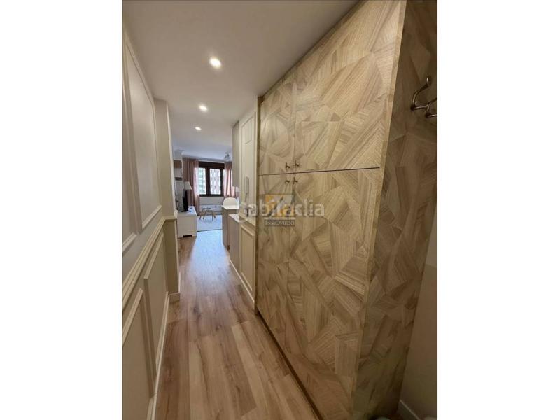 Foto c8db8d3c-45ba-43e7-a601-245cf42e061e. Rent flat with heating in Milán - Pumarín Oviedo