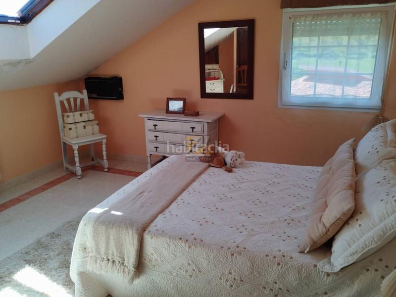 Foto 3449d997-eaf4-49ec-b3d0-8ab41275ccb4. Chalet avec chauffage parking dans Selorio - Tornón Villaviciosa