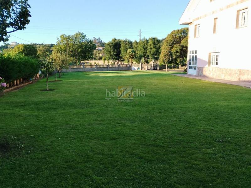 Foto 9d7436ad-739c-4c57-a282-a93fb2bacf13. Chalet avec chauffage parking dans Selorio - Tornón Villaviciosa