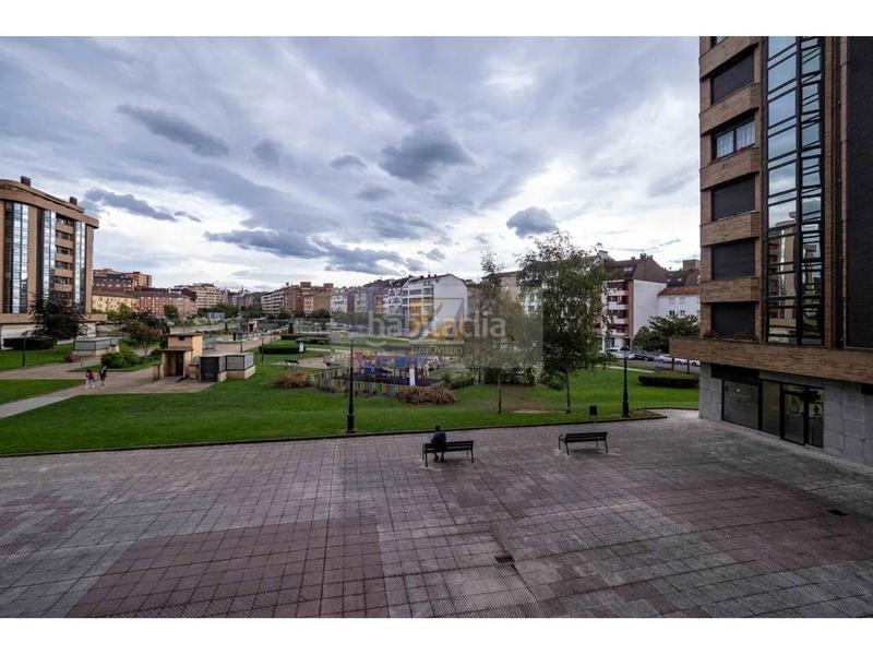 Foto f5525adb-a995-4e85-86b8-ea08bf7c1e17. Pis amb calefacció a Vallobín Oviedo