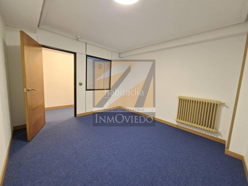 Foto fc7770a1-04e9-4822-88a9-267a1658040d. Location bureau avec chauffage dans Salesas - Foncalada - Campoamor Oviedo