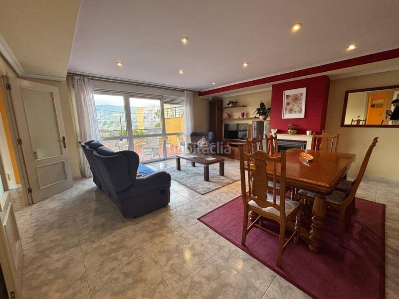 Foto 02999490-52a9-40a6-9700-fa32de8d9aa3. Reihenhaus mit heizung parking in Olivares Oviedo