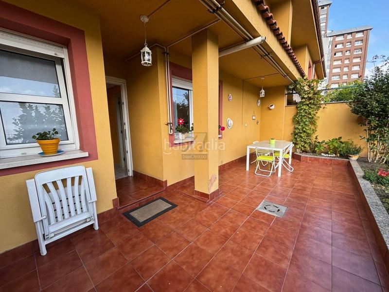 Foto 17b604ff-ac91-432c-bdde-8e22c3a68c86. Reihenhaus mit heizung parking in Olivares Oviedo