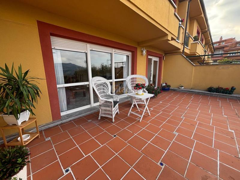 Foto 3d383ec6-d720-4748-aaf0-93c00a00708b. Reihenhaus mit heizung parking in Olivares Oviedo