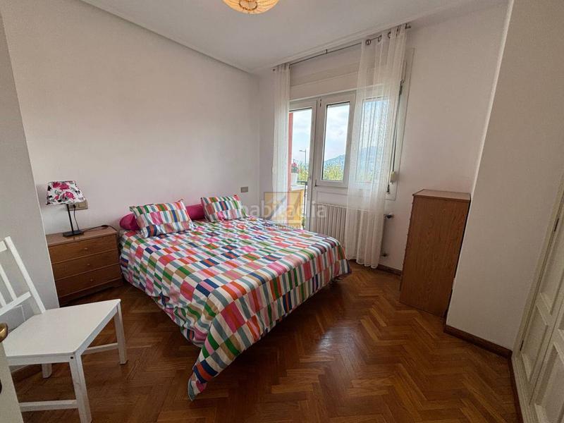 Foto 4bdbe6a4-3912-4610-9d55-e59fad50ca98. Reihenhaus mit heizung parking in Olivares Oviedo