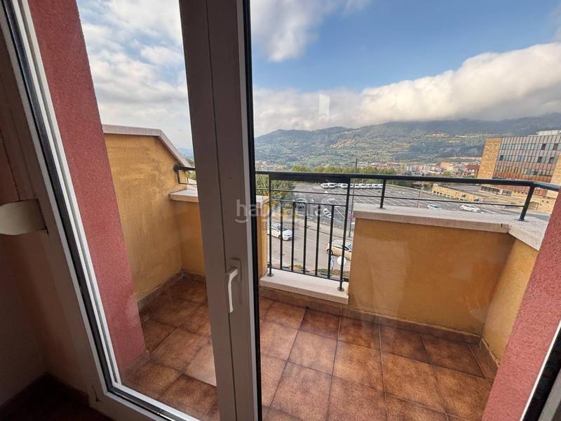 Foto 8ffe105d-79c1-4d3e-b604-a084f8a3618e. Reihenhaus mit heizung parking in Olivares Oviedo