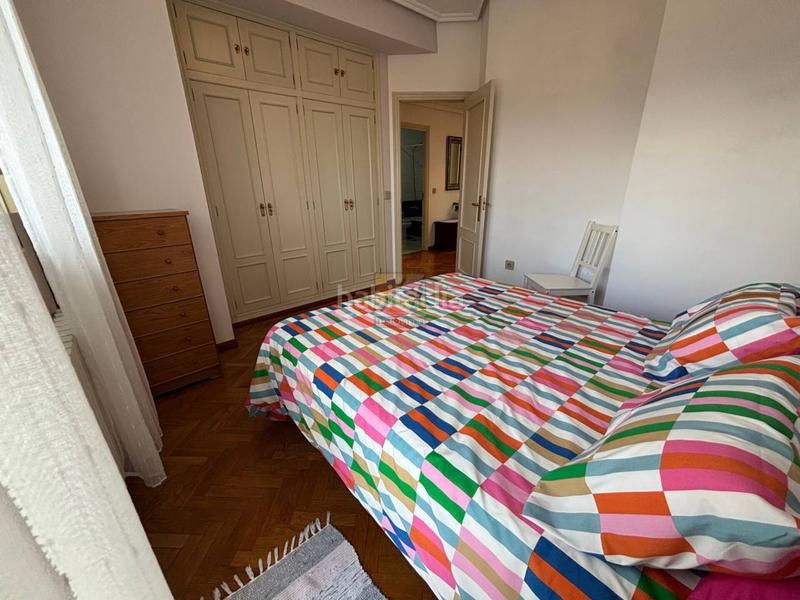 Foto f782fcaf-cf10-4c96-bfba-b967170f5d88. Reihenhaus mit heizung parking in Olivares Oviedo