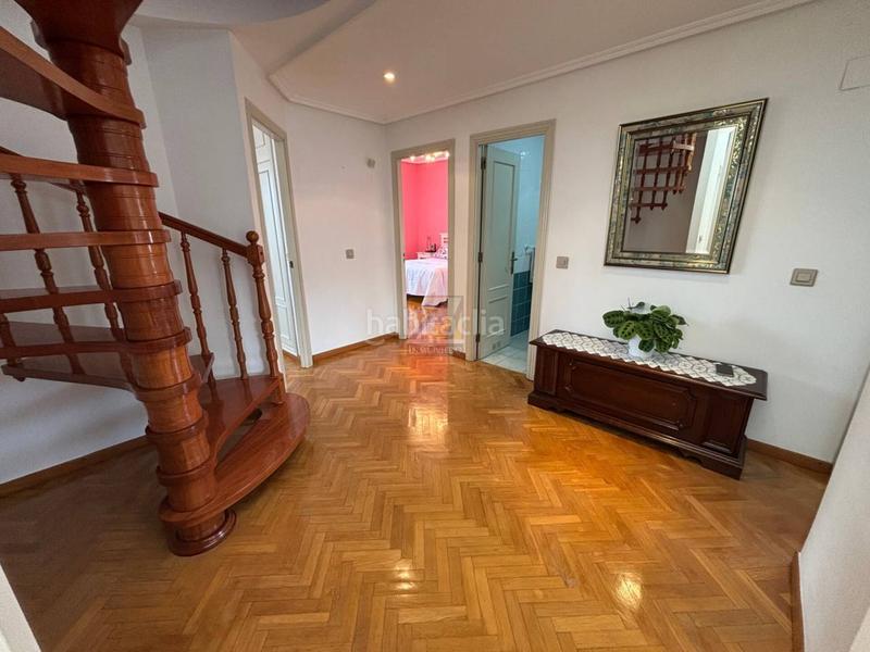 Foto ff88e4f9-8d99-48a0-9d94-20b737107da8. Reihenhaus mit heizung parking in Olivares Oviedo