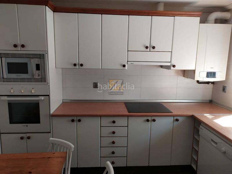 Foto aac514a9-0648-4a01-bbc4-b15209a2179c. Alquiler piso alquiler ático en Fozaneldi - Tenderina Oviedo