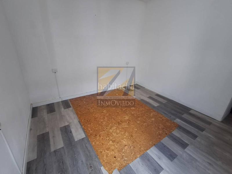 Foto 46d3d935-31e1-4cf6-8e76-33c9656618c3. Piso oportunidad venta piso sin ascensor de 3 hab en el Llanogijon en Gijón