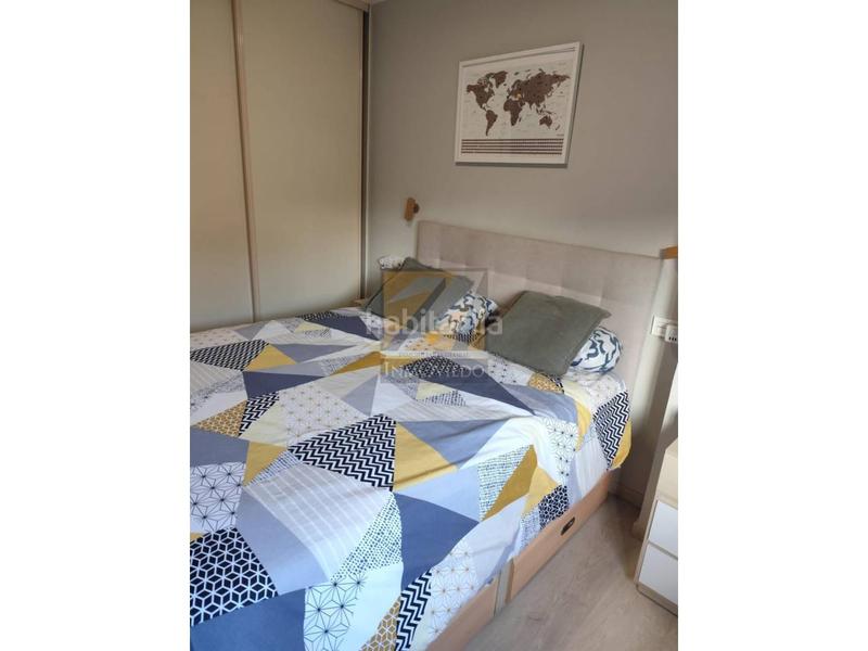 Foto 2b653a0c-d715-4e03-8d96-cc96c0fec573. Attico con riscaldamento parcheggio in Auditorio - Seminario - Parque de Invierno Oviedo