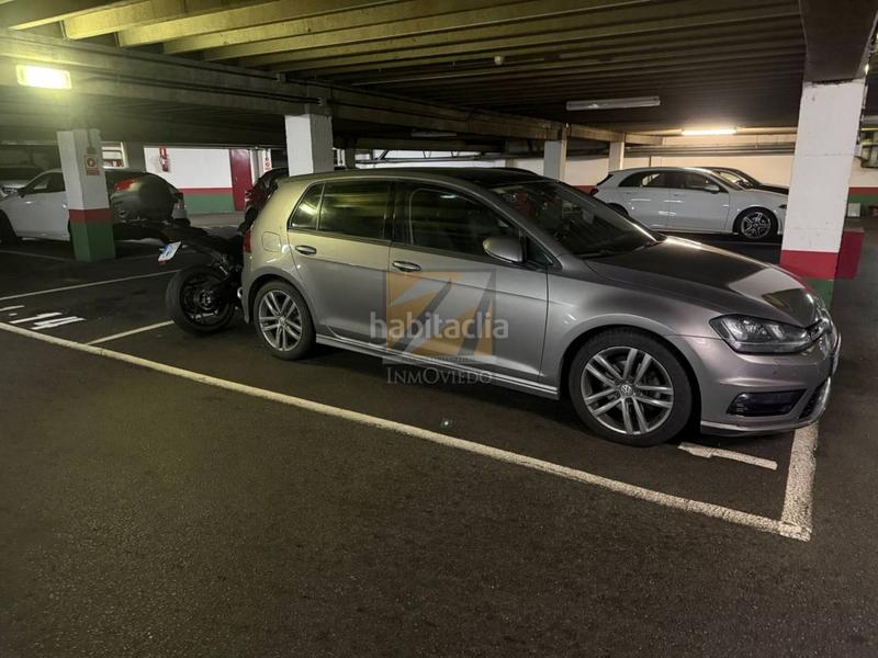 Foto 2e0985be-80b9-465c-bfd0-65fd15cc0269. Attico con riscaldamento parcheggio in Auditorio - Seminario - Parque de Invierno Oviedo