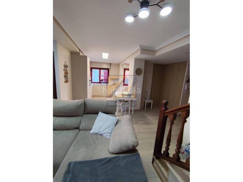 Foto 55f819e2-8684-4a25-aa3b-9f31769f36e2. Attico con riscaldamento parcheggio in Auditorio - Seminario - Parque de Invierno Oviedo