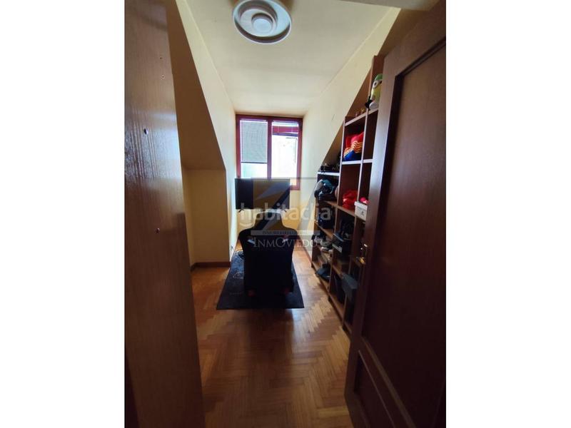 Foto 8a2c9a42-a1cd-4a7d-8b6a-4bfff41862e7. Attico con riscaldamento parcheggio in Auditorio - Seminario - Parque de Invierno Oviedo