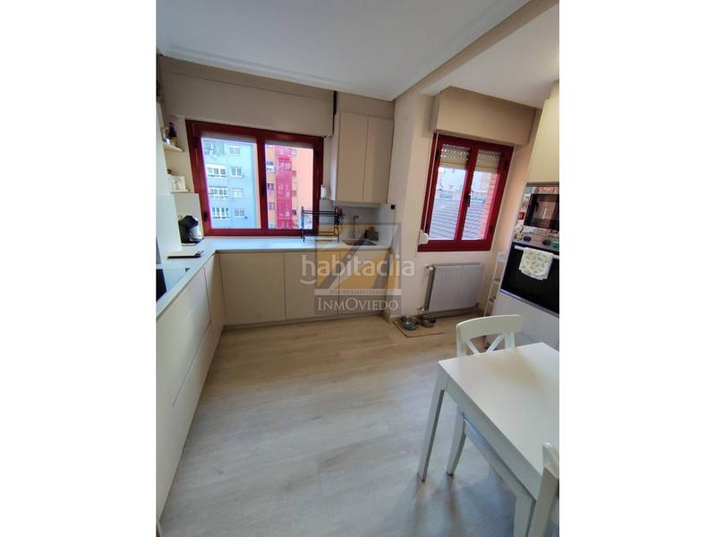 Foto de955336-aa2a-4b94-8559-1b522129730a. Attico con riscaldamento parcheggio in Auditorio - Seminario - Parque de Invierno Oviedo