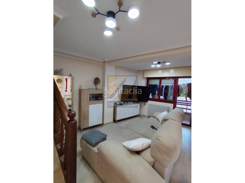 Foto ecd8ec18-24a3-4f1e-b162-d9d957d529fd. Attico con riscaldamento parcheggio in Auditorio - Seminario - Parque de Invierno Oviedo