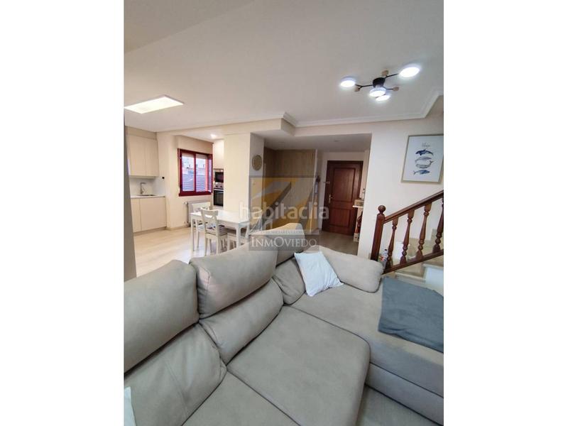 Foto f41cb956-0692-4b86-9d93-04e8a9b5eb8f. Attico con riscaldamento parcheggio in Auditorio - Seminario - Parque de Invierno Oviedo