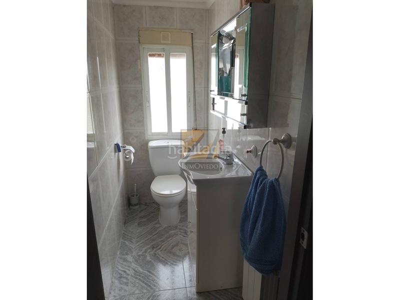 Foto 5e80399f-5368-46a9-8352-2ef805617d26. Casa con riscaldamento parcheggio in Parroquias Sur - La Manjoya Oviedo