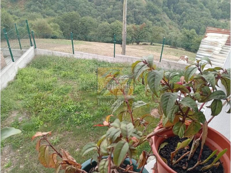 Foto b4b8addc-8a7d-4b6a-bc92-2217d6f832b3. Casa con riscaldamento parcheggio in Parroquias Sur - La Manjoya Oviedo