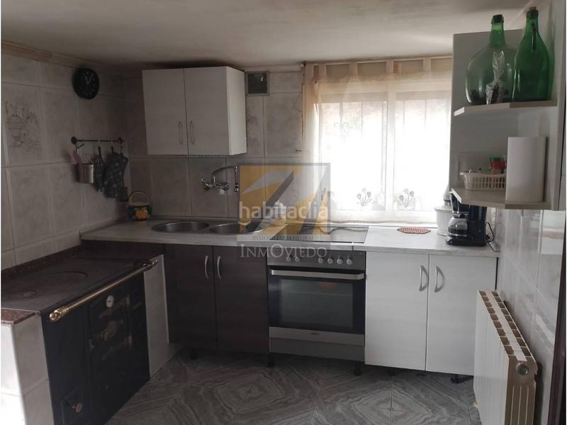 Foto bfd18dcc-61aa-4c8f-872a-56bd6d6ee40c. Casa con riscaldamento parcheggio in Parroquias Sur - La Manjoya Oviedo