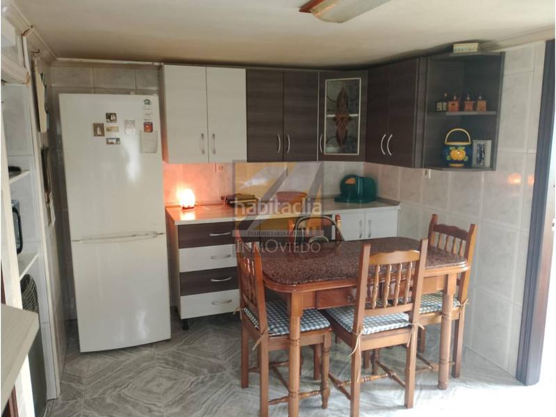 Foto f3591db0-3dd9-4344-990d-dc68f6ffe6a0. Casa con riscaldamento parcheggio in Parroquias Sur - La Manjoya Oviedo