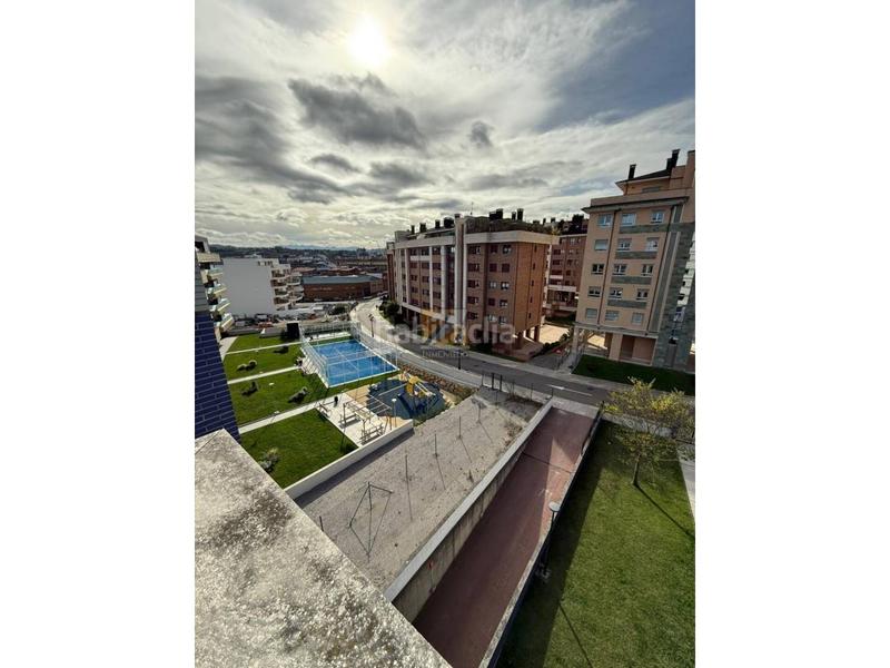 Foto 56c7f710-91a5-45b1-b3ab-f9360686cae7. Rent flat with heating parking in Ciudad Naranco - Prados de La Fuente Oviedo