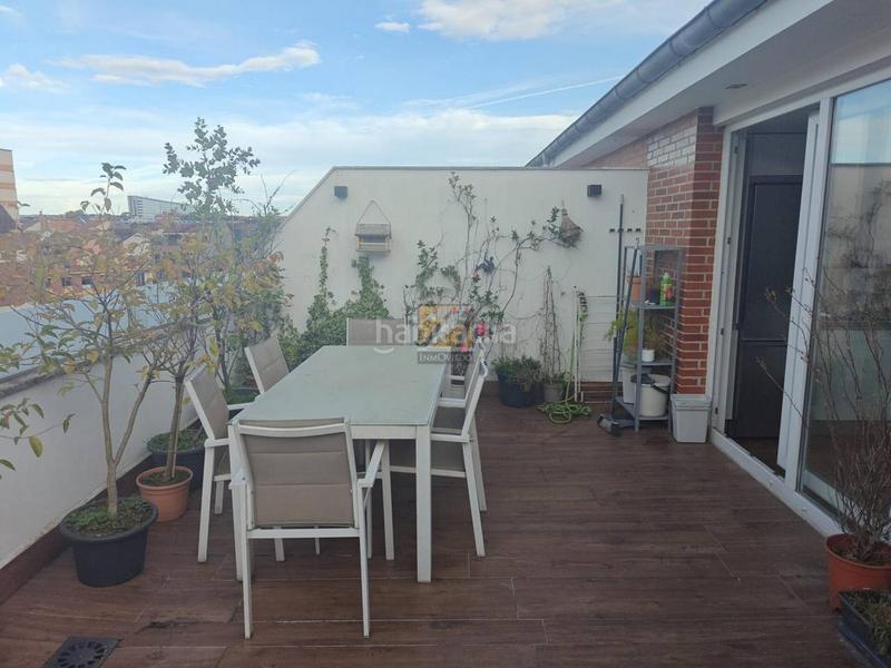 Foto 804f0551-3e01-48c8-88e1-643493d48b80. Location appartement avec chauffage dans Teatinos - Los Prados Oviedo