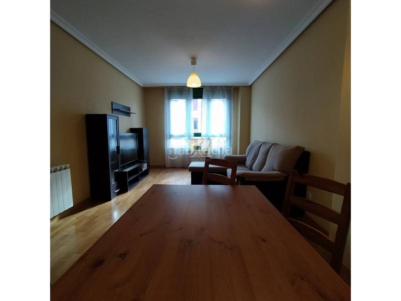 Foto 4cd54b32-796b-466a-a7c6-16e88d5bed87. Affitto appartamento con riscaldamento parcheggio in Oviedo