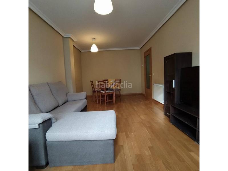 Foto bfd48315-60a4-404a-be45-02a713611f3f. Location appartement avec chauffage parking dans Huca - La Cadellada Oviedo