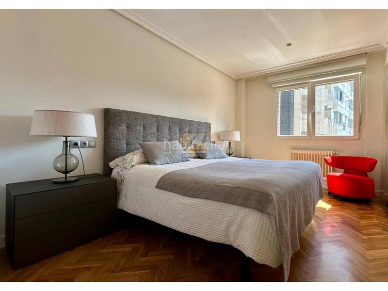 Foto bcd38585-087a-4759-821d-ef238e44df6b. Pis amb calefacció a Auditorio - Seminario - Parque de Invierno Oviedo