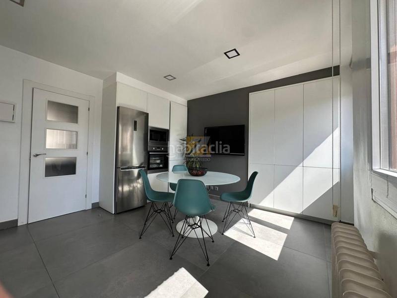 Foto d8445141-3a52-4d8a-99f6-f6d3080b5e3a. Pis amb calefacció a Auditorio - Seminario - Parque de Invierno Oviedo