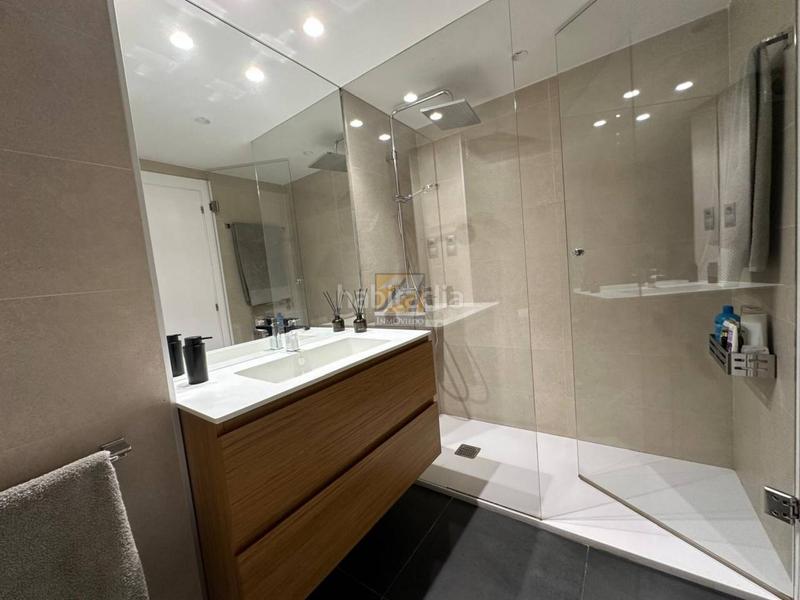 Foto ef326e14-92a8-4ef7-b0a1-385969143fdc. Pis amb calefacció a Auditorio - Seminario - Parque de Invierno Oviedo