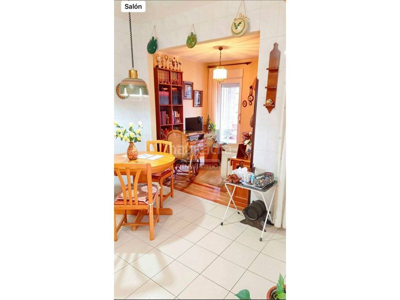 Foto 6057bede-2b50-473f-ae6e-48b5fdee7a8d. Pis amb calefacció aparcament a Parres