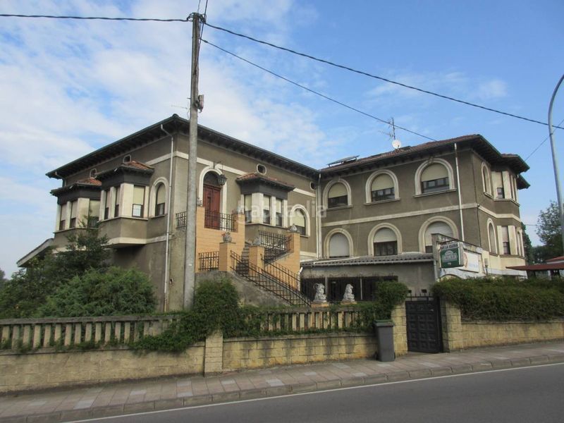 Foto 5b6f773b-45b3-45c9-b52e-2cbf431a116e. Edifici a Noreña