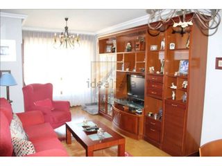 Pis  Calle marcelino suarez. Piso en venta en ciudadnarancovallobín33012