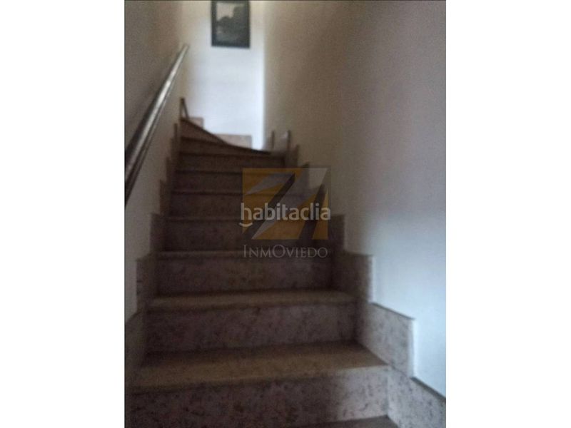 Foto 93c9236b-a0d5-4aa5-875e-2f2ce89b7c93. Casa adossada amb calefacció aparcament a Cabranes