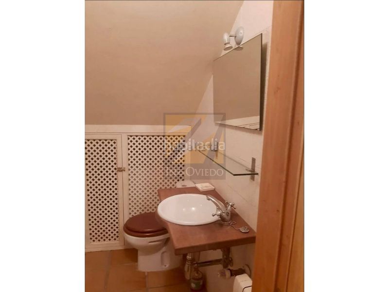 Foto b79cd015-53d9-47cb-ab5c-f55dd4610ade. Casa amb calefacció a Quirós