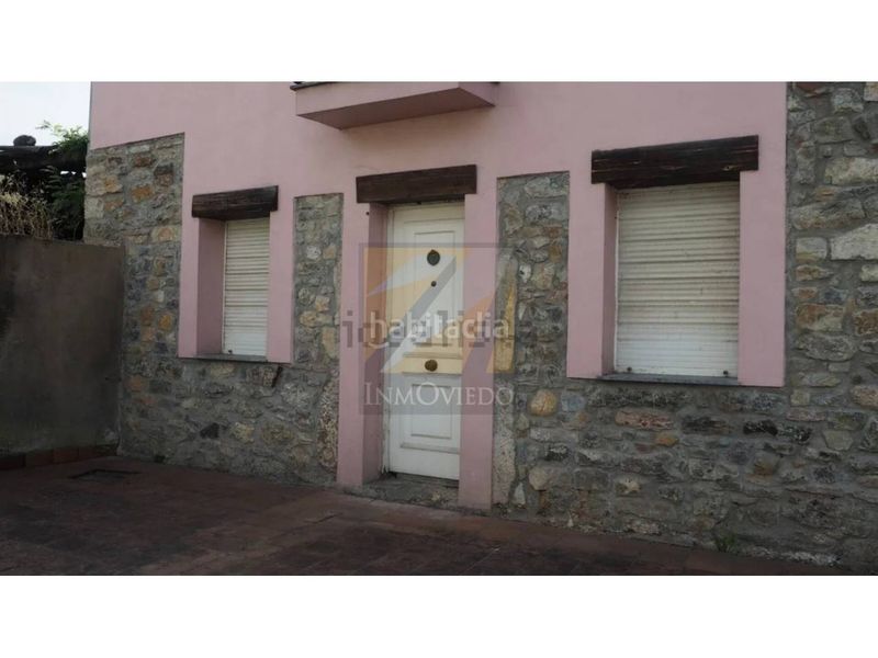 Foto 2459aae7-a1ae-4753-92b5-22987d975ffd. Casa a Santo Domingo - El Campillín Oviedo
