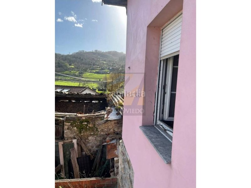 Foto 8df4cde1-8d51-4e90-9ccc-b34d062cbec9. Casa a Santo Domingo - El Campillín Oviedo