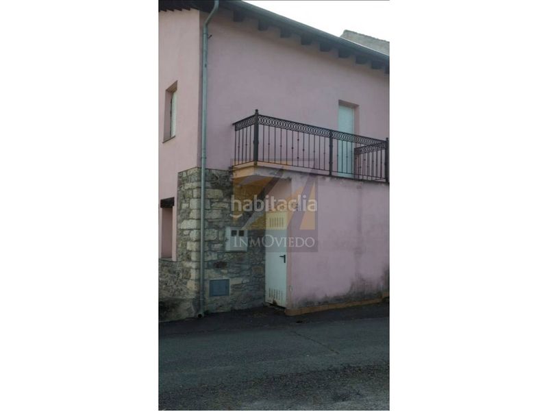 Foto c18d7cd8-53d2-4e9d-8ac1-33654fade6db. Casa a Santo Domingo - El Campillín Oviedo