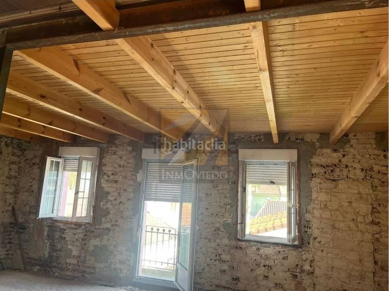 Foto ff5320c8-e7b5-4f5d-bc53-ef18072d2403. Casa a Santo Domingo - El Campillín Oviedo