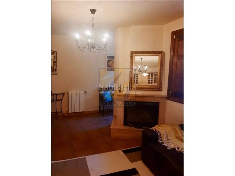 Foto f01ea5da-c39b-4684-b5f4-457f9d35f533. Casa amb calefacció a Quirós