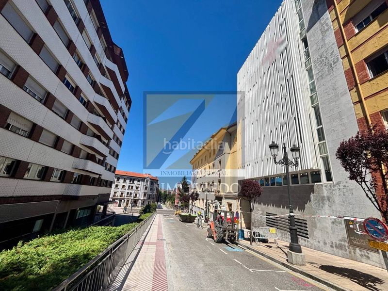 Foto 497d3304-c645-42cc-89d5-9d60aee8f2ed. Pis amb calefacció a El Postigo Oviedo