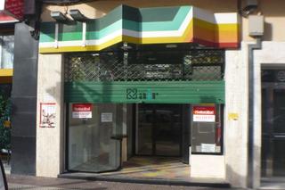 Location Local commercial  Logroño - república argentina. Local muy céntrico con buen escaparate. cuenta con zona de tiend